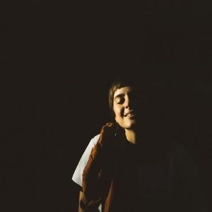 Meet your Posher, Ronnix